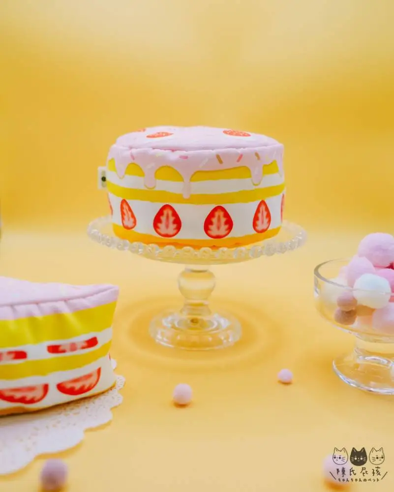 陳氏屁孩 原個生日蛋糕貓草玩具 